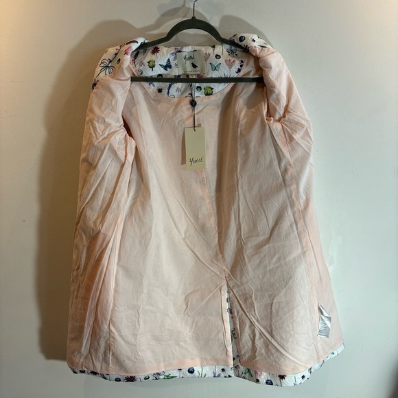 YUMI Sz 6 Jacket Snap Buttons Ruffles at Shoulders Floral Butterflies Textured - Picture 12 of 12